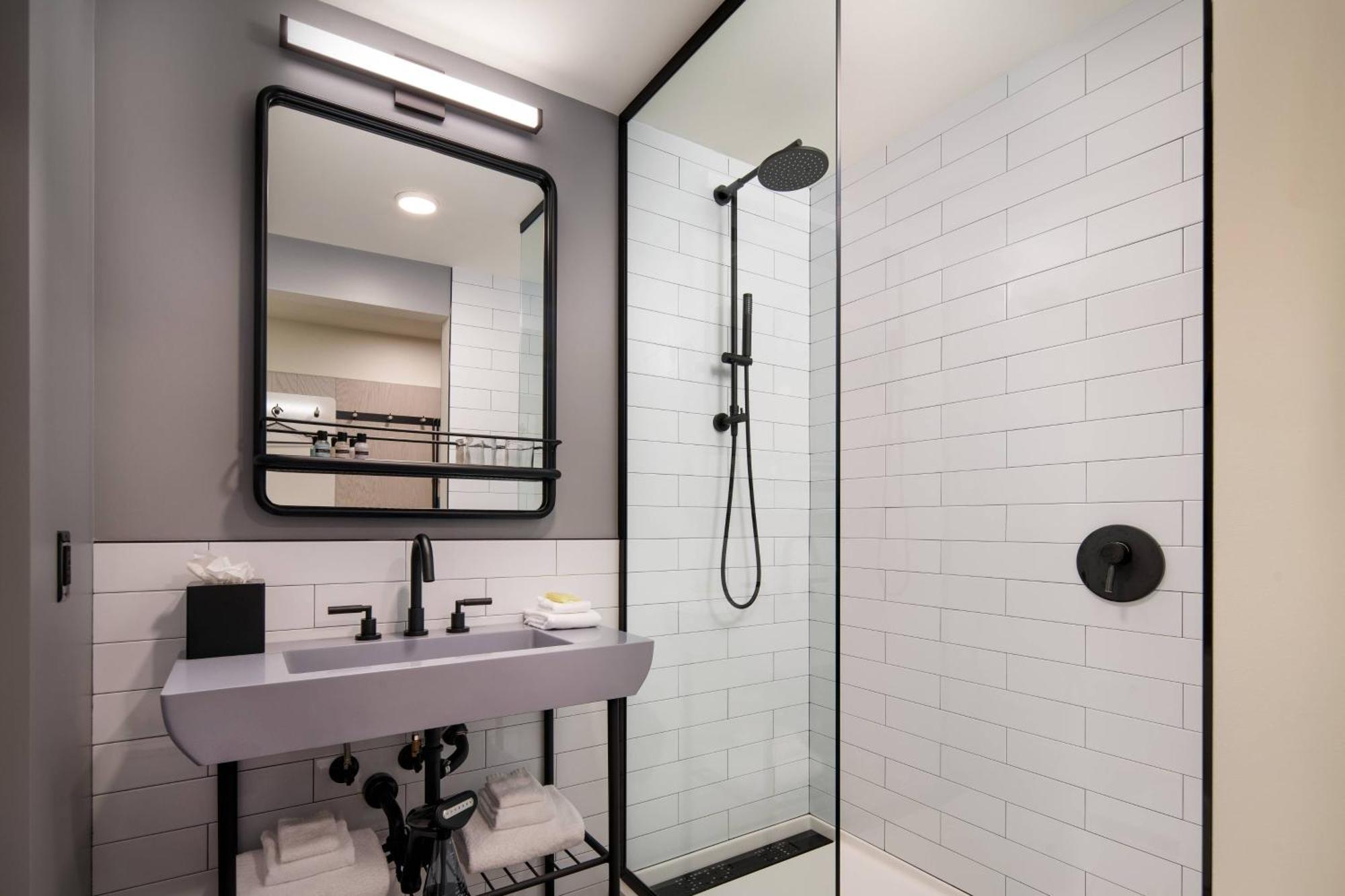 Moxy Portland Downtown Hotell Exteriör bild